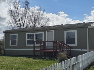 309 W 12th St, Prairie City, OR 97869
