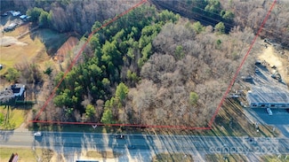 0000 River Hwy, Mooresville, NC 28117