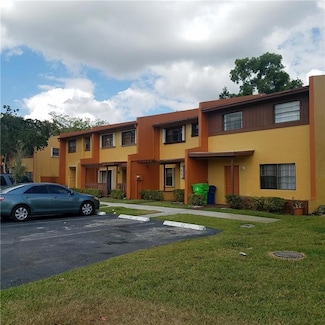 4613 NW 91st Ave, Sunrise, FL 33351