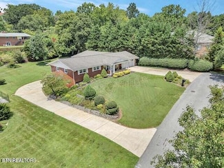 107 Fairway Ln, Greeneville, TN 37743