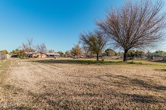 4035 W Country Gables Dr, Phoenix, AZ 85053
