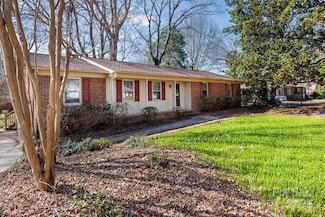1825 Hyatt Ave, Rock Hill, SC 29732