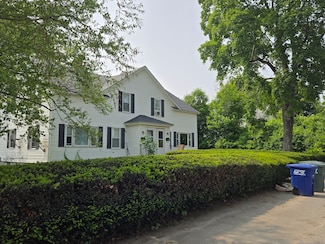 1 7th St, Plainfield, CT 06374
