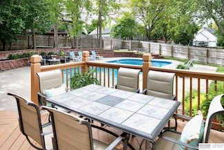 16058 Charles St, Omaha, NE 68118