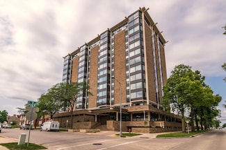 207 5th Ave SW Unit 901, Rochester, MN 55902