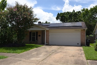 10530 Permian Dr, Sugar Land, TX 77498