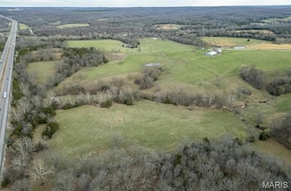 001 Rd, Richland, MO 65556
