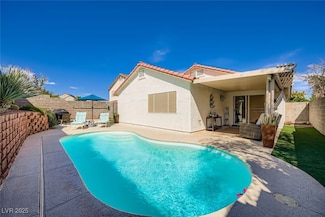 987 Blue Lantern Dr, Henderson, NV 89015