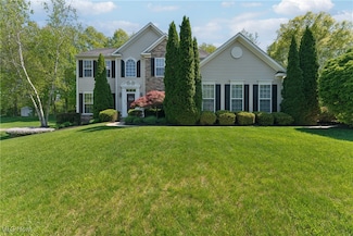 592 Amberley Dr, Uniontown, OH 44685