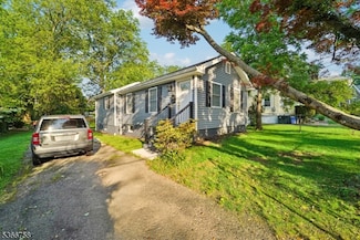 10 Cedar St, Madison, NJ 07940