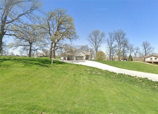 14522 S 72nd Ave E, Lynnville, IA 50153