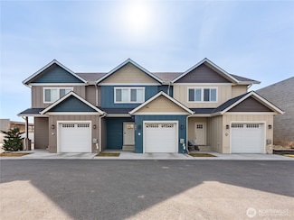 301 River Park Ave E Unit A&B, Wenatchee, WA 98801