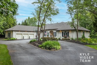 1680 Sterling Oaks Ct SE, Ada, MI 49301