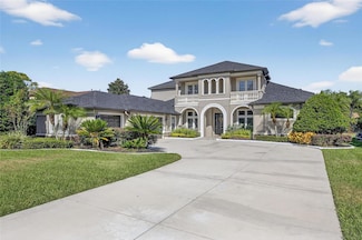 121 Falling Water Dr, Brandon, FL 33511