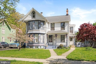 112 Park Ave, Hightstown, NJ 08520