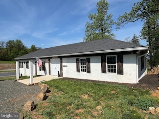 22540 Blue Ridge Mountain Rd, Paris, VA 20130