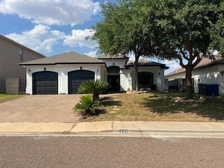 604 Waxwing Cedar Dr, Laredo, TX 78045