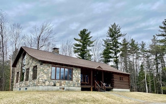959 Jefferson Rd, Whitefield, NH 03598