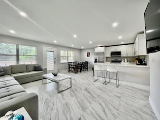 1905 Bermuda Cir Unit H2, Coconut Creek, FL 33066