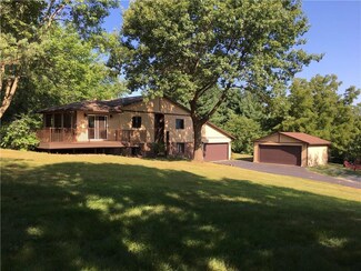 8181 45th Ln, Cumming, IA 50061