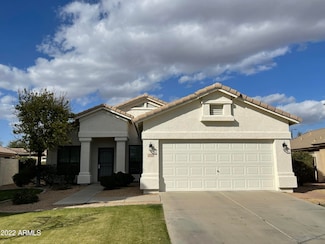 1934 W Canyon Way, Chandler, AZ 85248