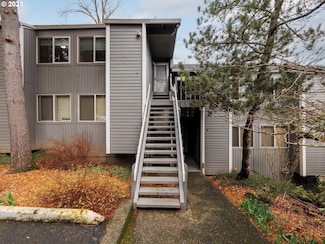 44 Eagle Crest Dr Unit 7, Lake Oswego, OR 97035