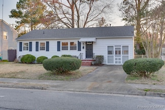 104 Clemwood Pkwy, Hampton, VA 23669