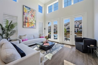 363 Somerville Dr, McKinney, TX 75071