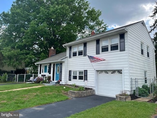 516 Glover Rd, Wilmington, DE 19804