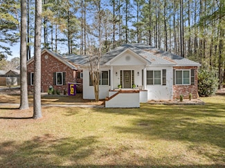 26 Cornerstone Rd, Hattiesburg, MS 39402