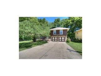 816 NE 79th Terrace, Kansas City, MO 64118