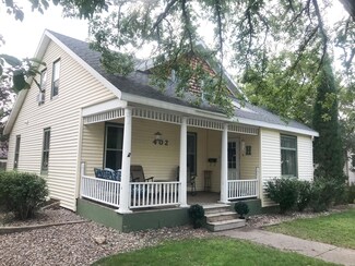 402 S Tyler Ave, Pierre, SD 57501