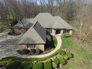 5550 Silver Fox Cir, Clinton, OH 44216