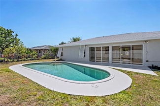 6874 Carmelle Dr, Fort Myers, FL 33919