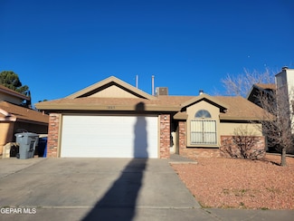 1465 Sierra de Oro Dr, El Paso, TX 79936