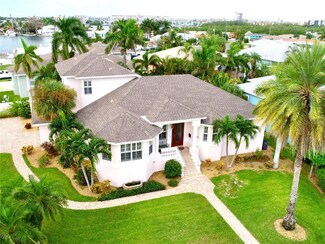 6507 Dolphin Blvd S, Saint Petersburg, FL 33707