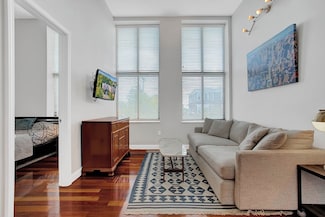 841 Parker St Unit 2O6, Roxbury Crossing, MA 02120