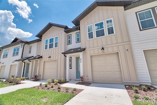 832 Longboat Dr, Davenport, FL 33896