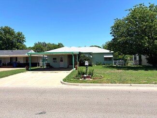 204 204 N D St, Duncan, OK 73533