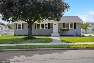 20 Goeke Dr, Trenton, NJ 08610