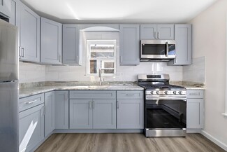 35 W 23rd St Unit 70 B1, Bayonne, NJ 07002