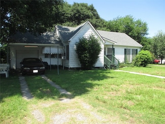 606 E Humble St, Baytown, TX 77520