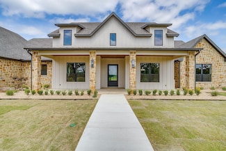 3019 Orchard Rd, Bowie, TX 76230