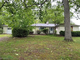 7770 Hills And Dales Rd NW, Massillon, OH 44646