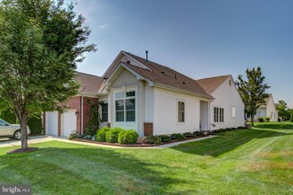 15 Challander Way, Bordentown, NJ 08505