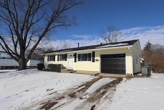 300 Hoover Rd, Elkhart, IN 46514