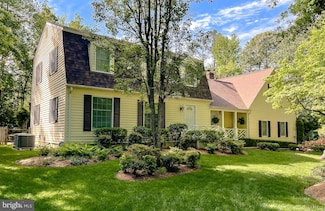 23144 Crestwood Ln, California, MD 20619