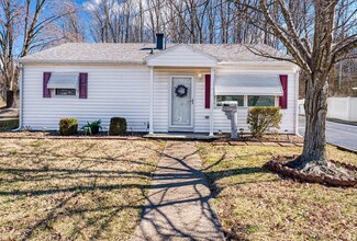 4913 Stratford Rd, Evansville, IN 47710