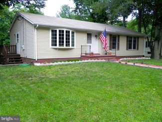 953 Retreat Rd, Bluemont, VA 20135