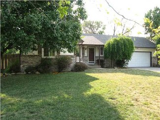 103 N Cedarwood Dr, Rose Hill, KS 67133